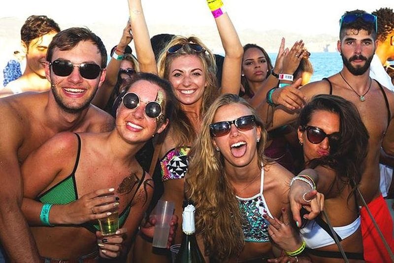 Billet Fête en bateau au coucher du soleil à Ibiza