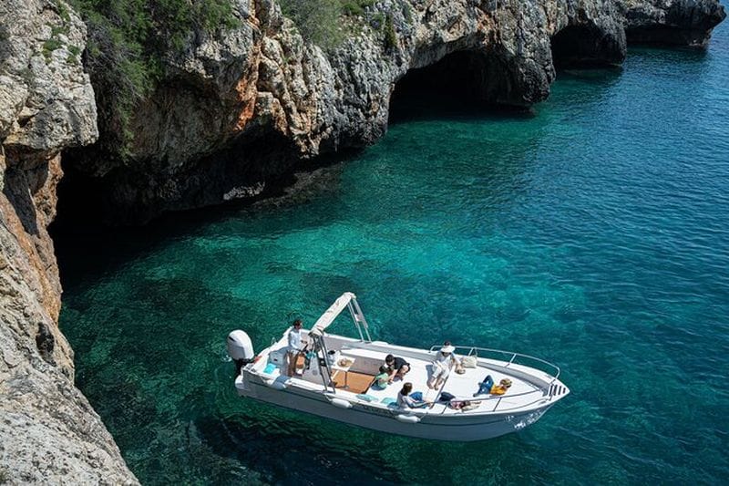 Billet Balade en bateau aux grottes de Santa Maria di Leuca