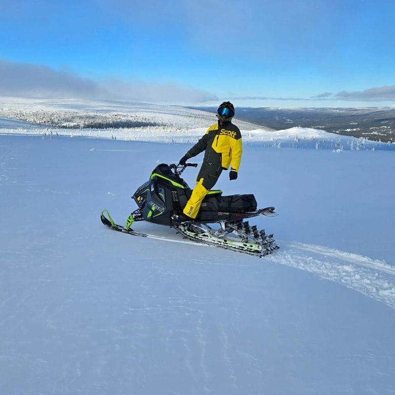 Billet Excursion en motoneige sur la piste norvégienne