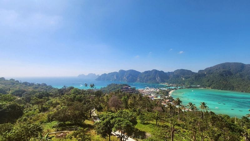 Billet Excursion d'une journée en hors-bord dans les îles Phi Phi avec repas le midi buffet