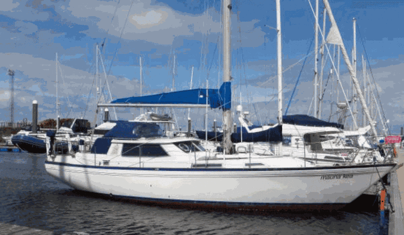 Billet Location de bateau - Camper-Nicholson 40 Deck Saloon (Sailboat)