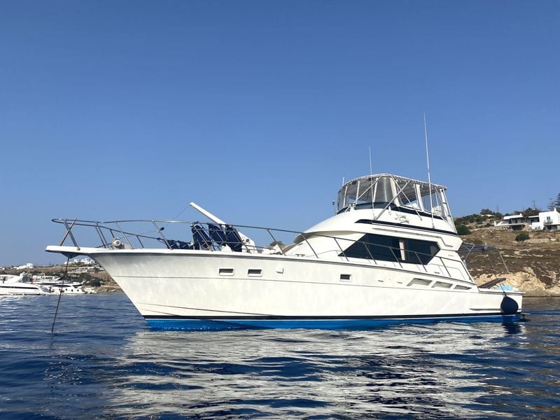 Billet Location de bateau - Hatteras 50 Convertible (Motorboat)