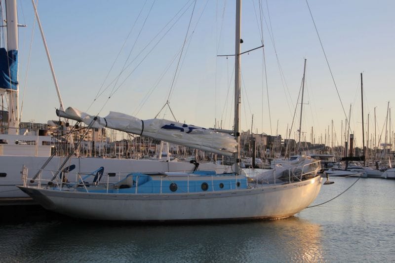 Billet Location de bateau - Hollandais Cotre classqiue (Sailboat)