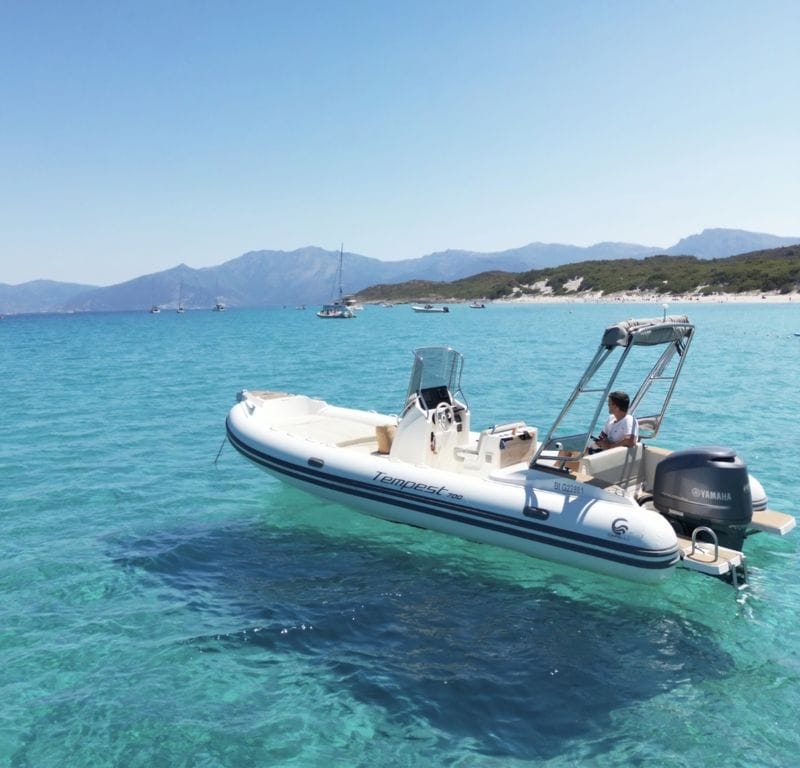 Billet Location de bateau - Capelli Tempest 700 luxe  (Semi-rigid)