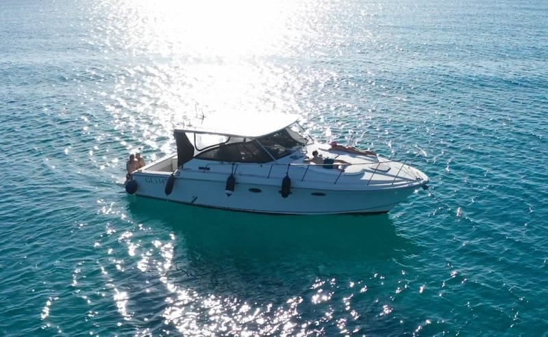 Billet Location de bateau - Sea Ray 340 Express Cruiser (Motorboat)