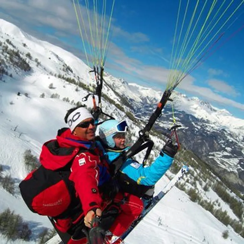 Billet Baptême en Parapente à Ski à Pra Loup