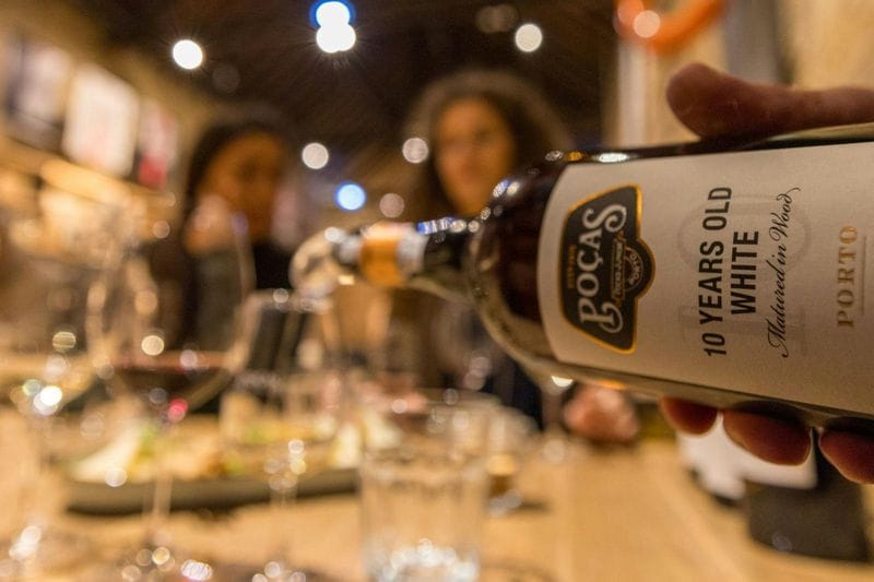 Billet Caves Poças : Visite guidée + Dégustation de vin de Porto avec Pastel de Nata