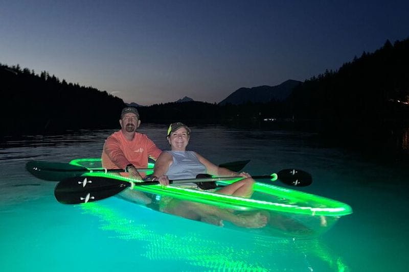 Billet Excursion au coucher du soleil en kayak en verre illuminé//Whitefish, MT
