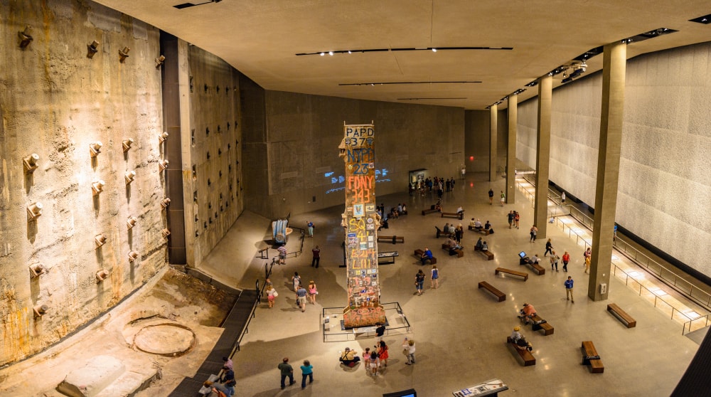 Intérieur du 9/11 National Memorial Museum à New York City