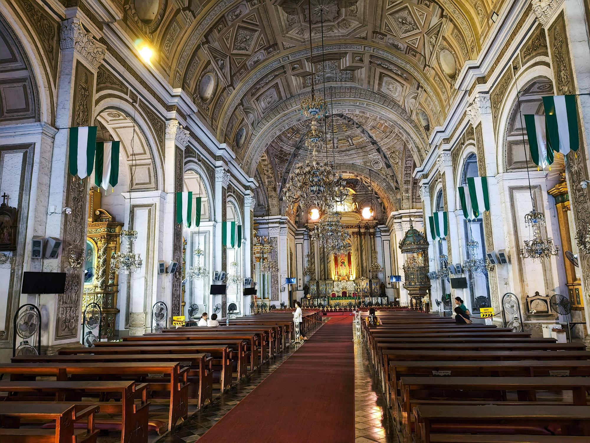 Église San Agustin de Manille