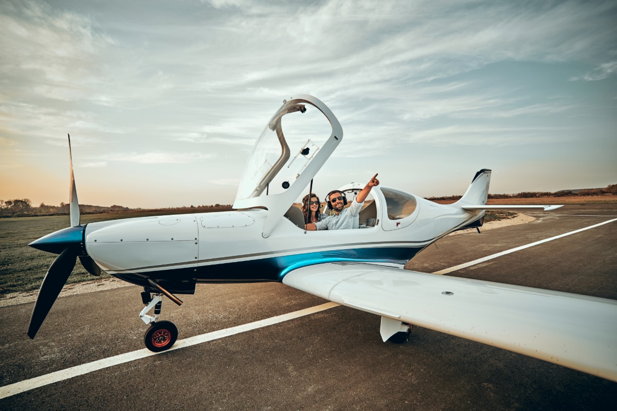 Avion à Auvergne-Rhône-Alpes