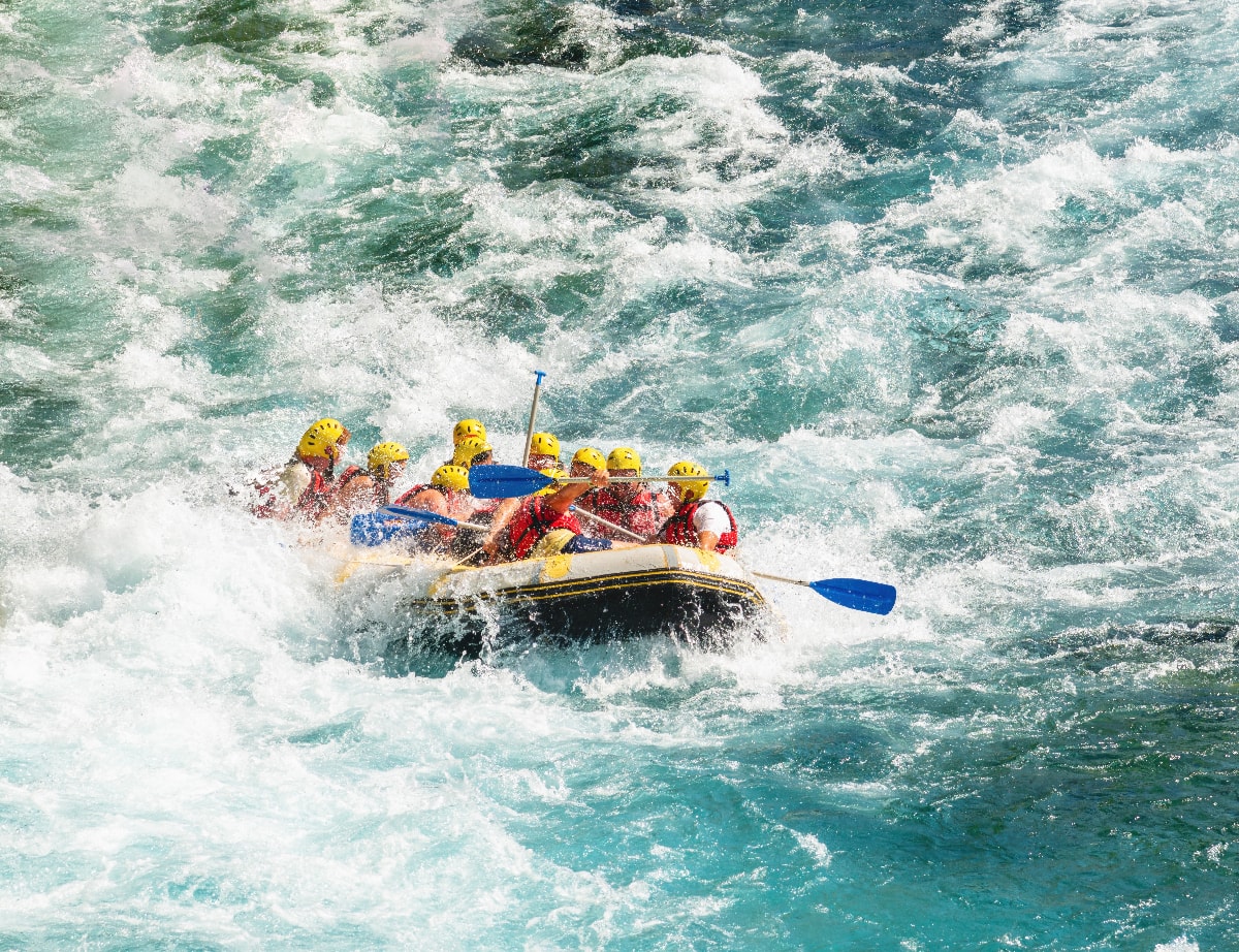 Les meilleures activités de rafting dans la région d’Auvergne-Rhône-Alpes