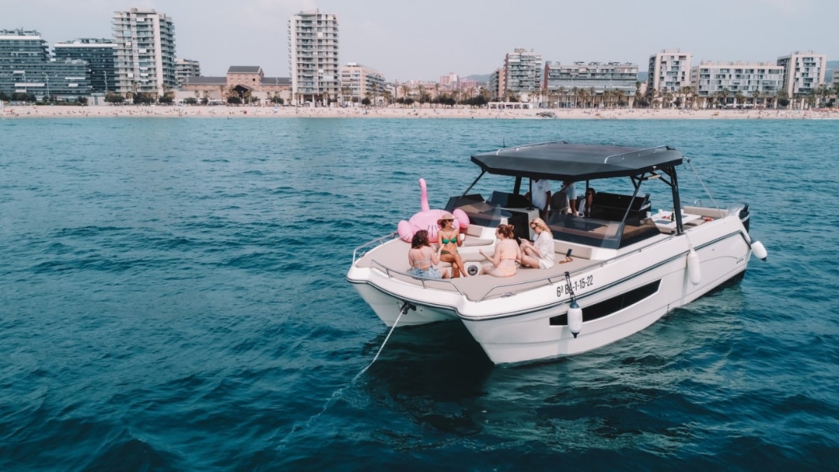 Louer un bateau au port de Barcelone