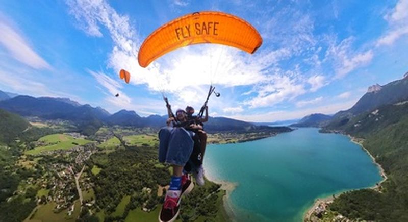 Billet Baptême en parapente autour d'Annecy