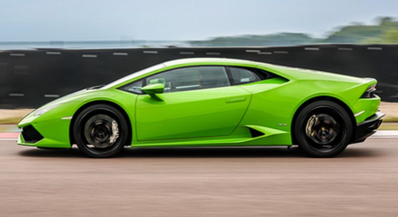 Billet Pilotage de 2 GT : Lamborghini Huracan et Ferrari F8 Tributo - circuit de Mirecourt