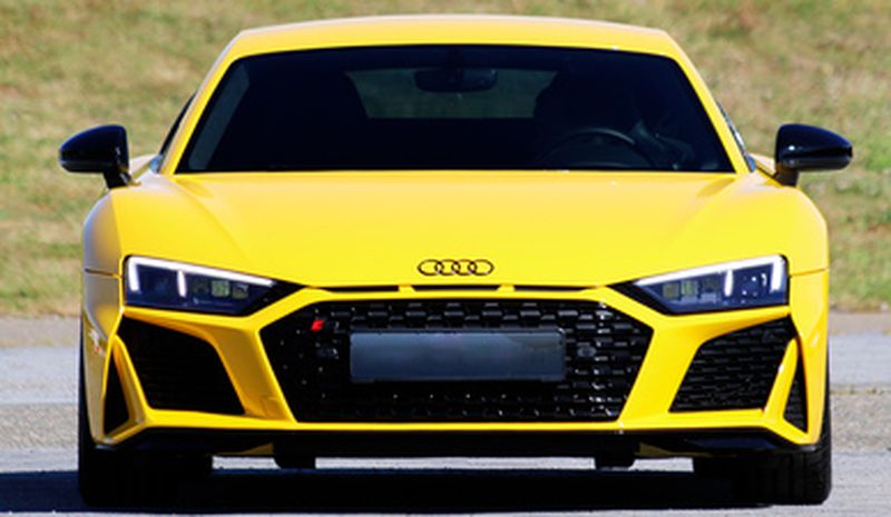 Billet Pilotage de 2 GT : Porsche Cayman S 718 et Audi R8 V10 - circuit du Mas du Clos