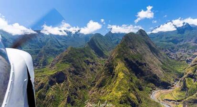 Billet Vol en ULM Multiaxe - 3 cirques à la Réunion
