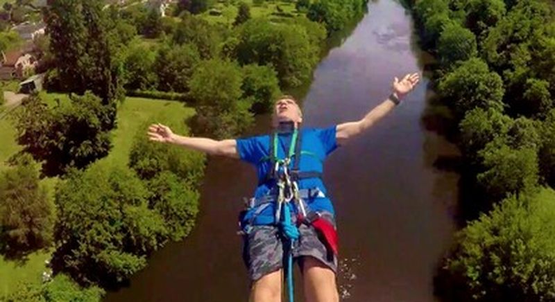 Billet Saut à l'élastique depuis le viaduc Le Blanc