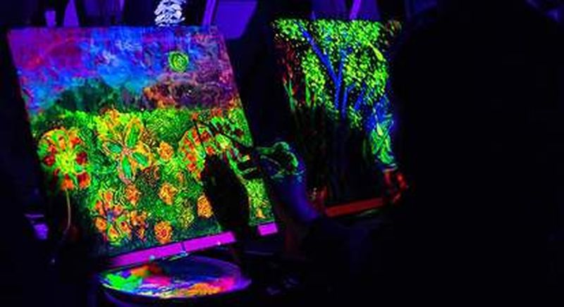 Billet Atelier de peinture dans le noir à Paris