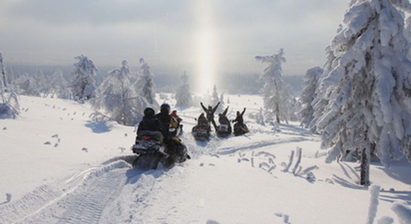 Billet Randonnée en motoneige à Barèges dans les Pyrenées