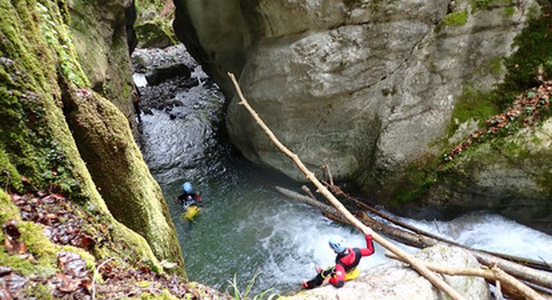 Billet Canyoning sportif et fun à deux pas du lac d'Annecy