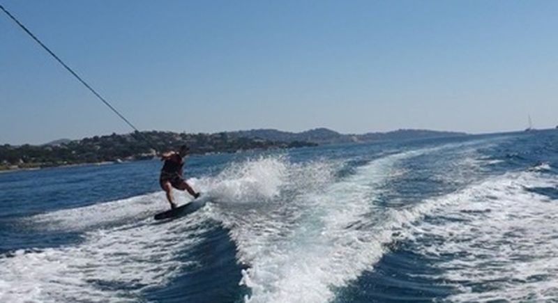 Billet Session de ski nautique ou wakeboard à Sainte-Maxime