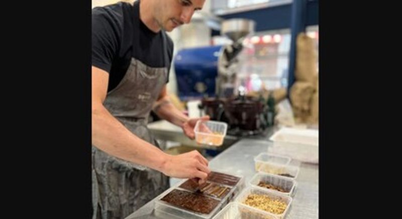Billet Atelier de fabrication de chocolat artisanal 'Bean to bar' à Lyon 1er