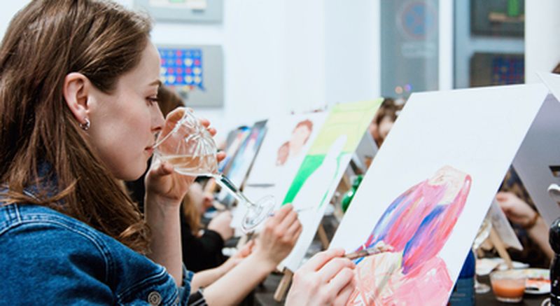 Billet Atelier Peinture apéro à Paris 10ème - Drink & Paint