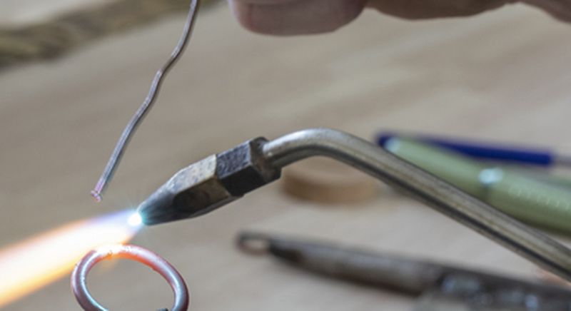 Billet Atelier et création de bijoux en cuivre à Nevez près de Concarneau