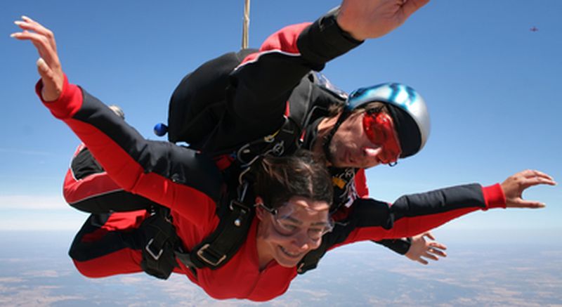 Billet Saut en Parachute Tandem à Nevers