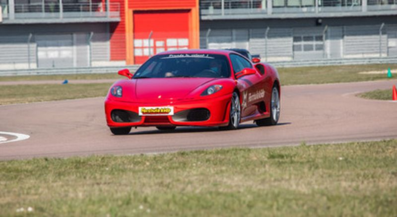Billet Stage pilotage enfant (Porsche, Lamborghini...) - Circuit d'Alès