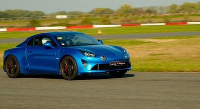 Billet Pilotage d'une Alpine A110S - Circuit de Nogaro
