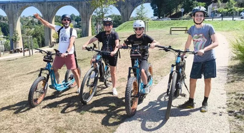 Billet Location de VTT électrique au cœur de la vallée de la Vienne près de Poitiers