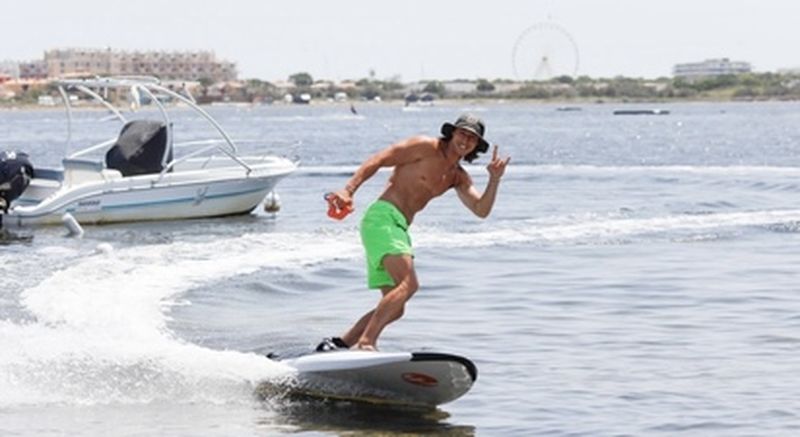 Billet Surf électrique au Barcarès