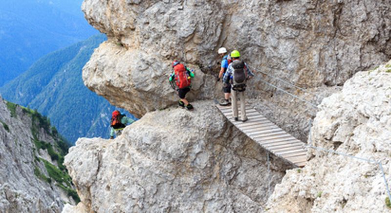 Billet Via Ferrata sur le Rocher du Capucin au Mont Dore