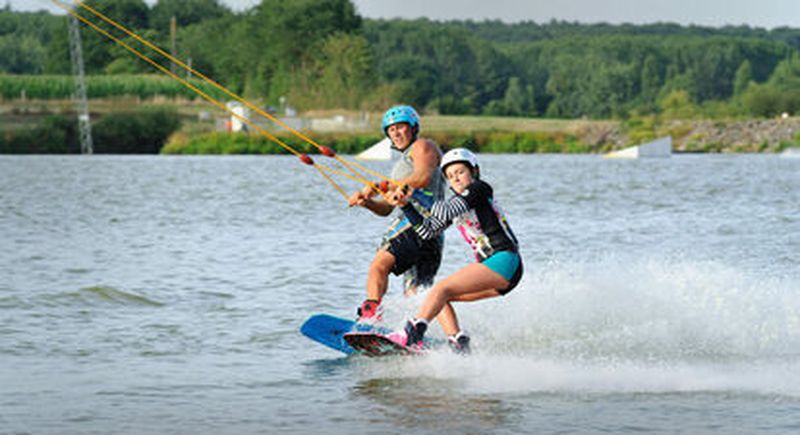 Billet Initiation au Wakeboard près de Laval