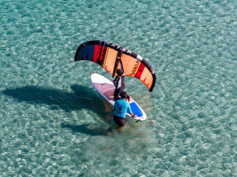 Billet Cours d'initiation Wing foil dans la baie de Mellieha, Malte