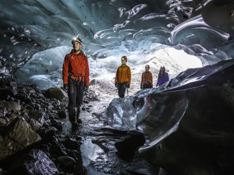 Billet Randonnée glaciaire et visite des grottes de glace du glacier Svínafellsjökull depuis Skaftafell