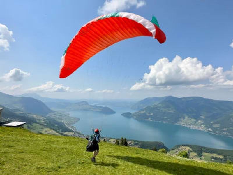 Billet Cours de parapente pour pilotes débutants à Nidwald, près de Lucerne