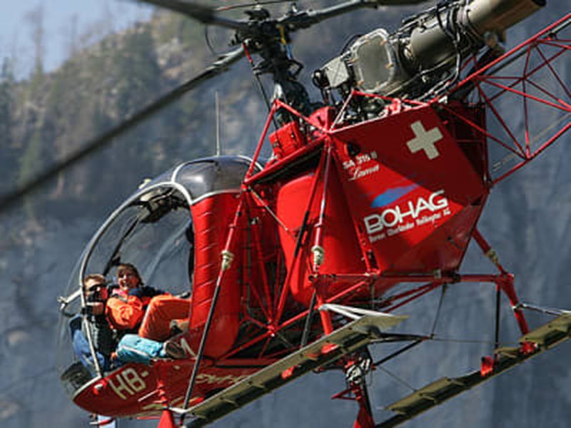 Billet Saut en parachute tandem depuis un hélicoptère au-dessus de la vallée de Lauterbrunnen près d'Interlaken