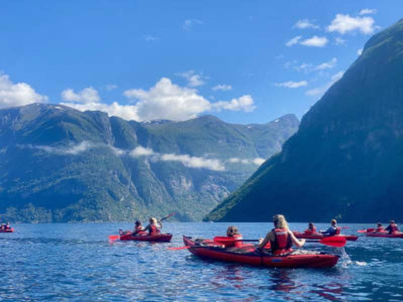Billet Excursion en kayak dans les fjords à partir d'Olden