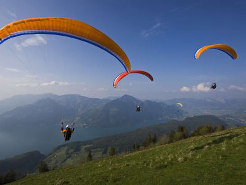 Billet Cours d'essai de parapente à Nidwald, près de Lucerne (1 à 3 jours)