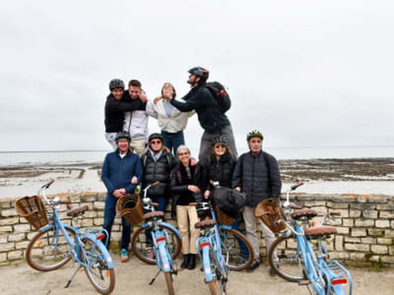 Billet Randonnée guidée sportive à vélo sur l'Ile de Ré depuis La Rochelle