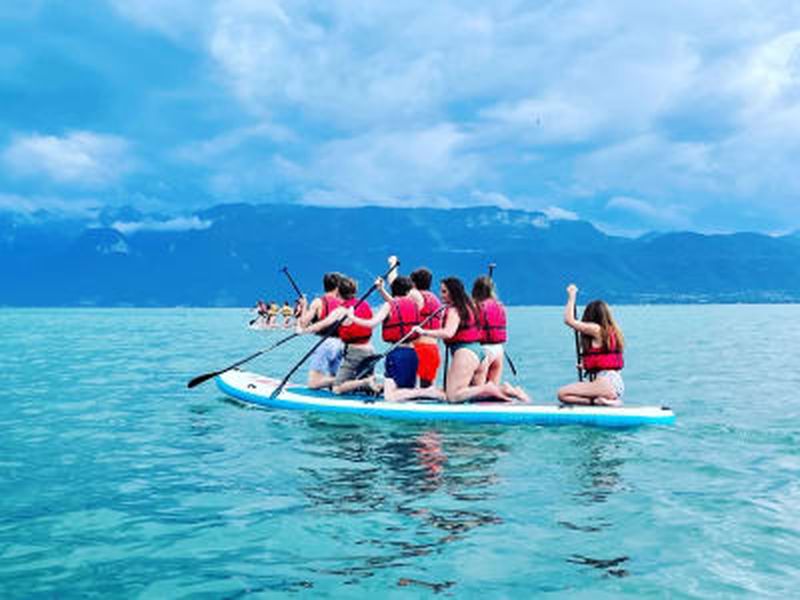 Billet Paddle géant près de Lausanne sur le lac Léman