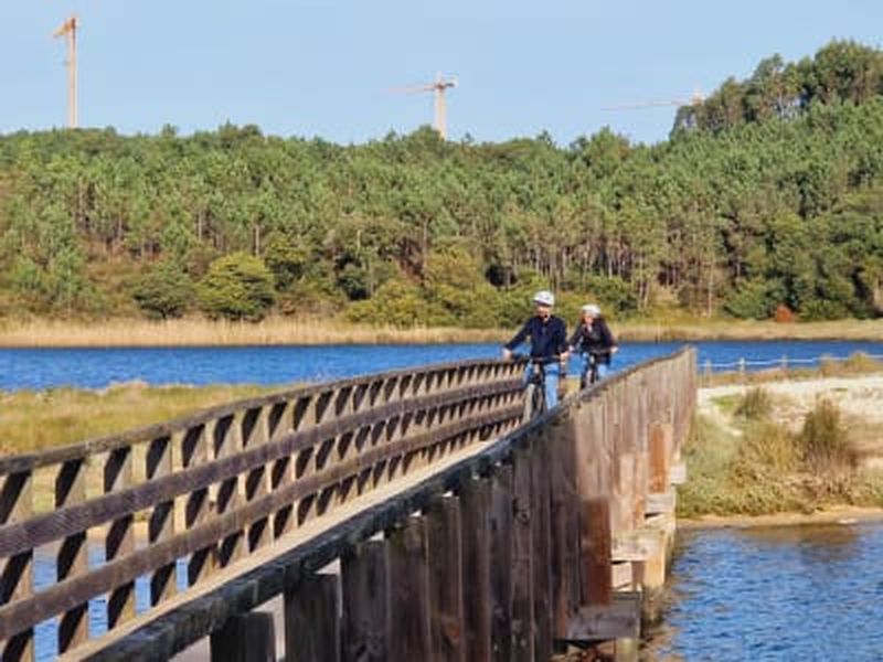 Billet Circuit en E-bike autour de la lagune d'Óbidos au départ d'Óbidos, près de Lisbonne