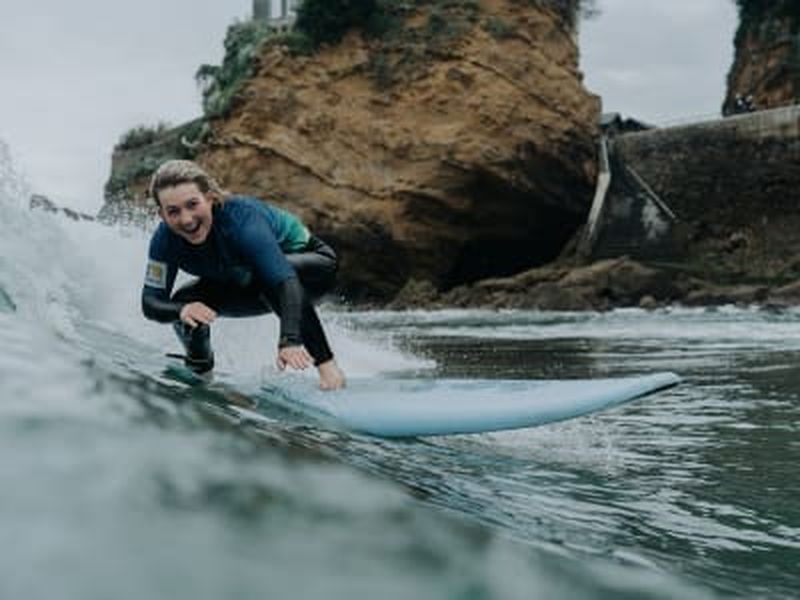 Billet Cours de surf collectif sur la plage de la Côte des basques à Biarritz