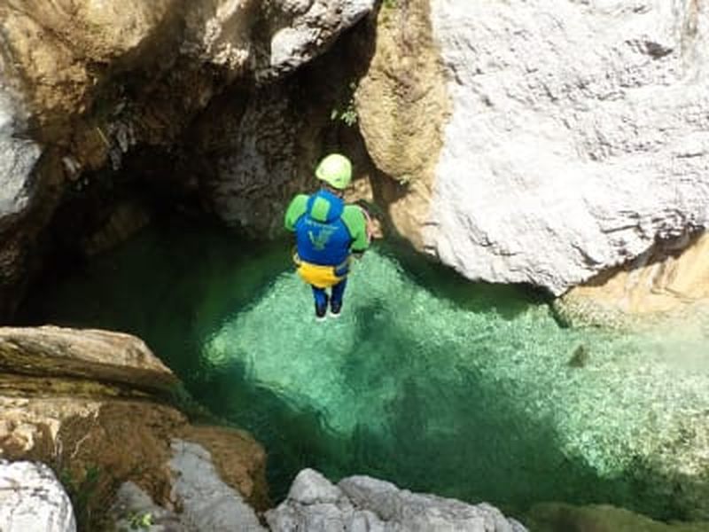 Billet Canyoning intermédiaire dans le canyon Summerrain, Lac de Garde