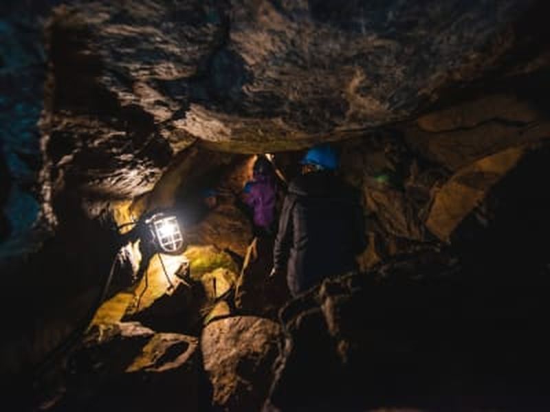 Billet Spéléologie dans la caverne du parc du Trou de la Fée, Saguenay-Lac-Saint-Jean