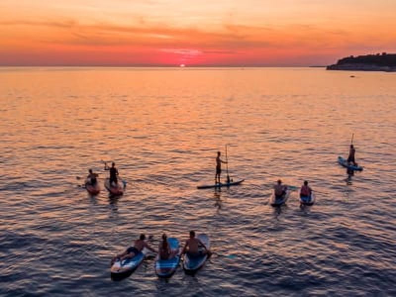 Billet Tour des îles en Stand-up Paddle au coucher du soleil depuis la plage d'Histria, Pula