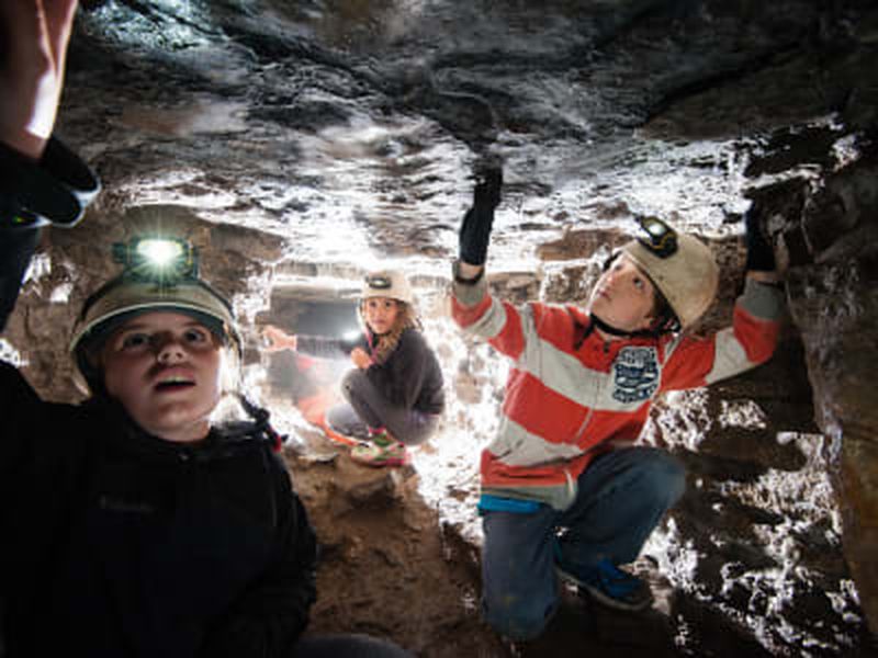 Billet Initiation à la spéléologie dans la caverne de Saint-Léonard à Montréal